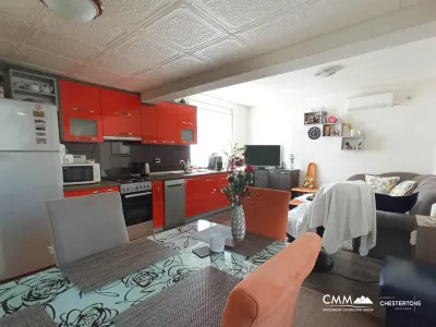 House in Bar with a large plot