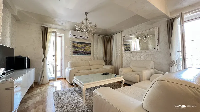 Apartment in Budva with two bedrooms