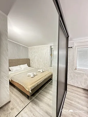 Two bedroom apartment in Budva with sea view