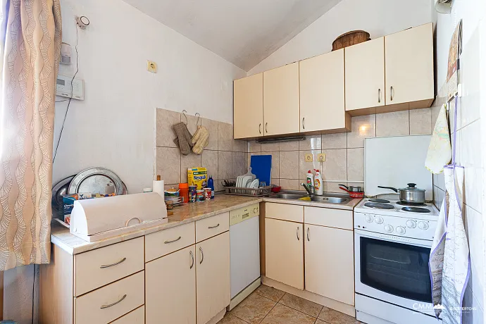 A townhouse wiht mountine view in Budva