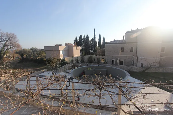 House for sale in Rezevici