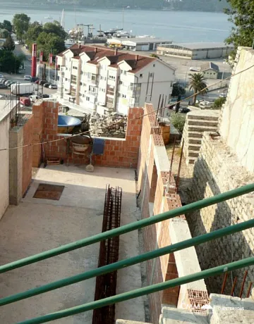 Plot in Zelenika
