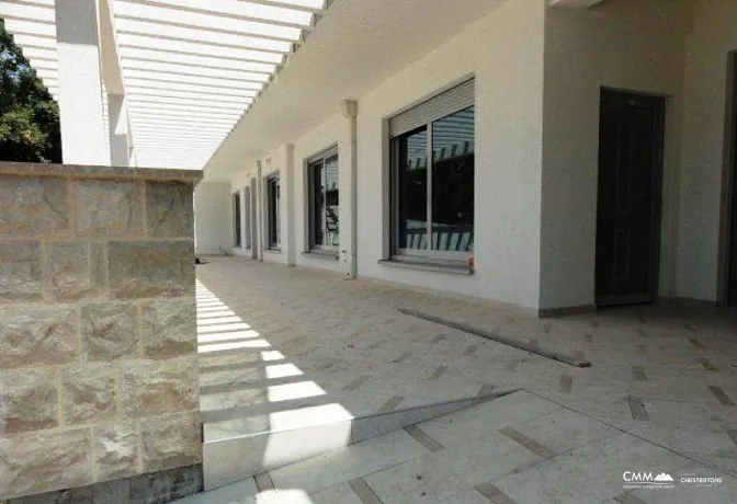 One-bedroom apartment in Dobrota with sea view