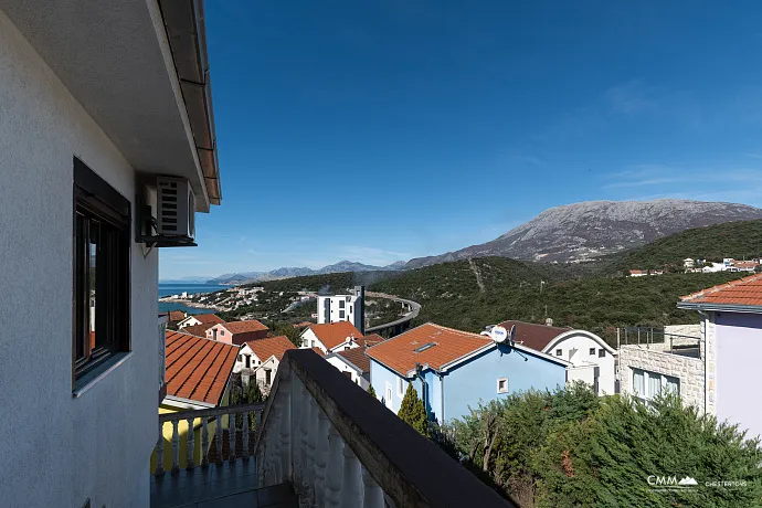 House on the Bar Riviera, 195 m²