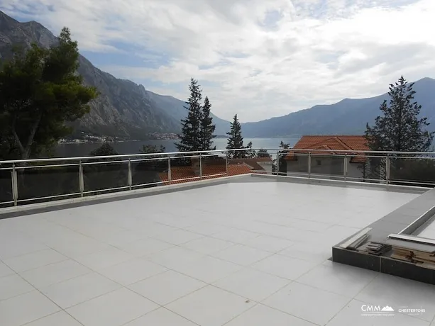 A wonderful villa in Kotor