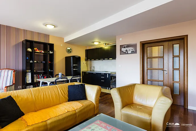 Two-Bedroom Apartment 84 m² in Pržno