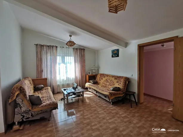 Three-storey house with 4 bedrooms in Bar, Shushan