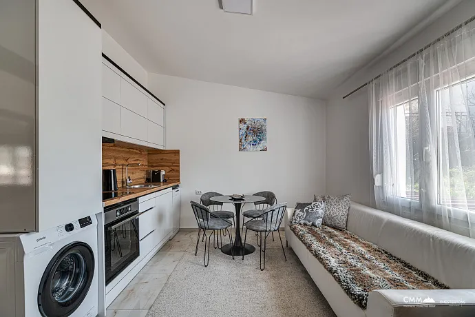 Two-storey spacious house in Sutomore