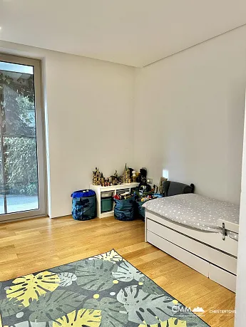 Luxurious apartment in Budva with sea view