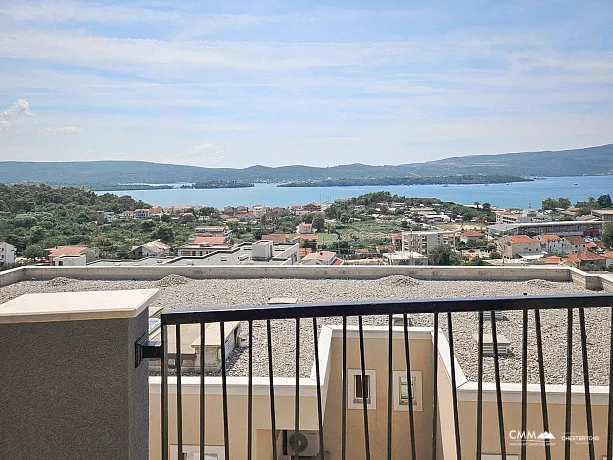 Apartments in a new complex in Tivat