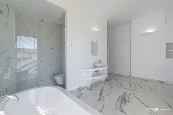 Luxurious villas in the PURE MANSIONS complex