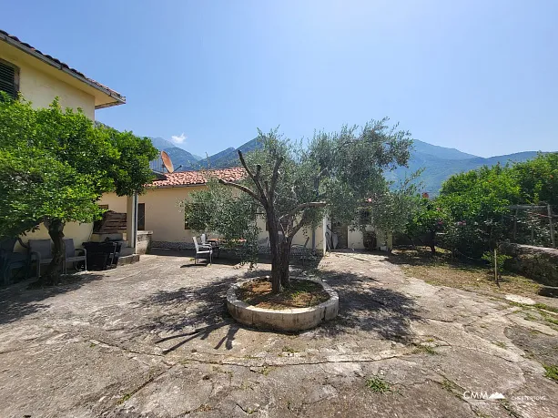 House with spacious plot in Old Bar with mountain views