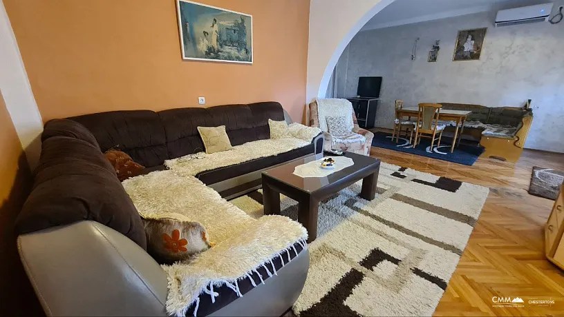 House in Sutomore with 8 bedrooms