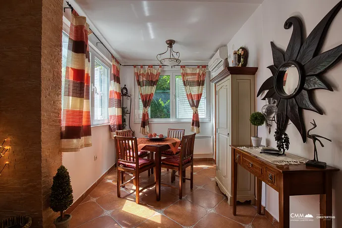 One-bedroom apartment in Babin Do