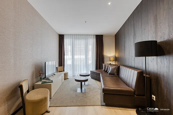 A luxuriously furnished apartment for sale in Bečići – an opportunity not to be missed.