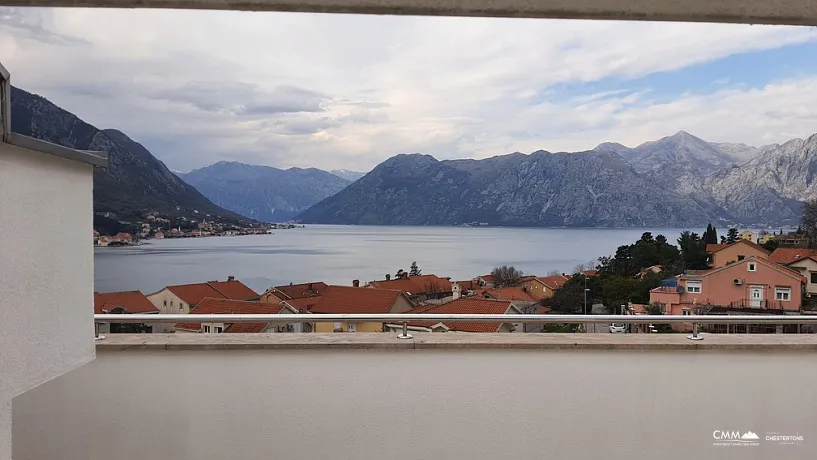 For sale apartments in Kotor Dobrota near the sea 