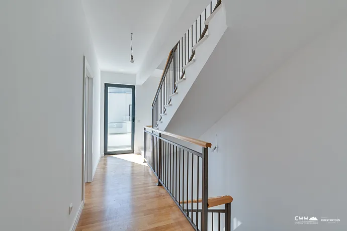 Luxury Newly Built Villa with Panoramic Sea Views – Budva