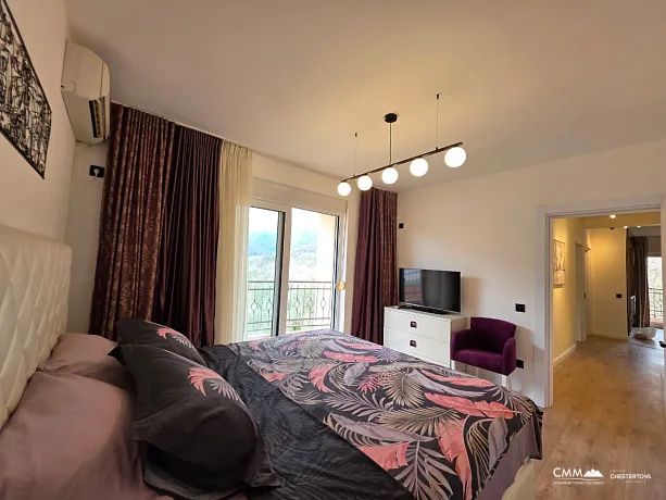 Luxury Three-Bedroom Apartment with Private Sauna 300 m from the Sea – Bečići (107 m²)