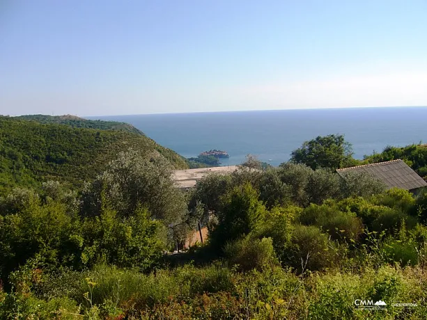 Land in Budva with sea view