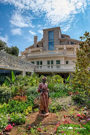 World-Class Coastal Villa – Adriatic Elegance & Privacy