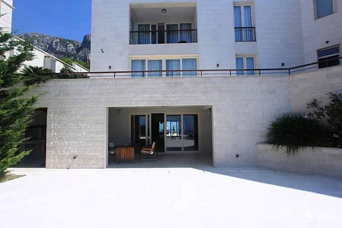 Luxurious Three Bed Private Villa Blizikuce Montenegro