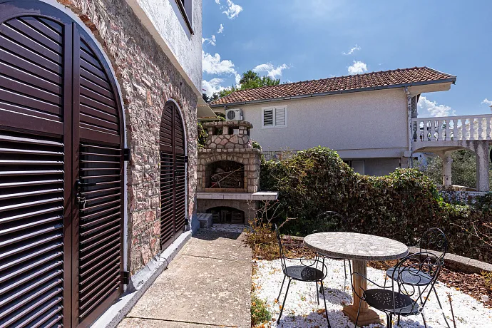 House in Dobra Voda with panoramic sea views