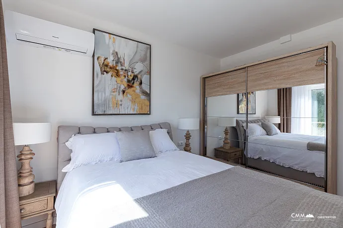 Luxury Two-Bedroom Apartment 64 m² with Panoramic Sea View