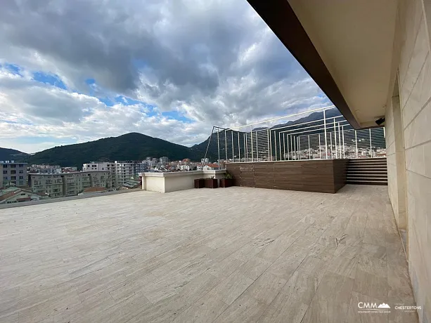 Penthouse in the very center of Budva