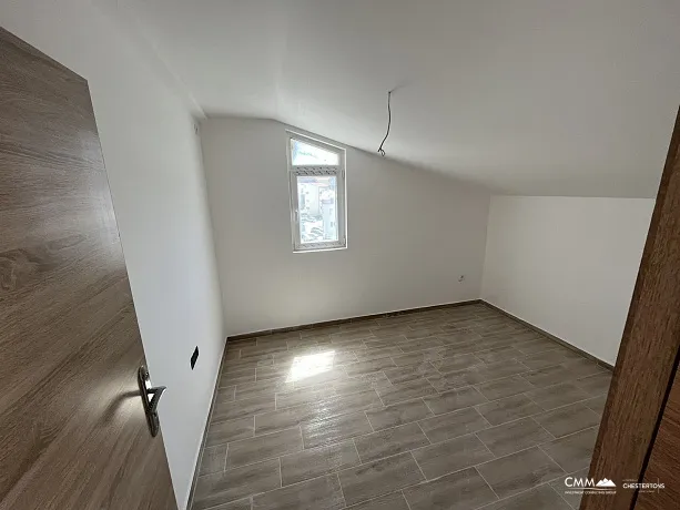 Two bedroom apartment in a new building in Igalo