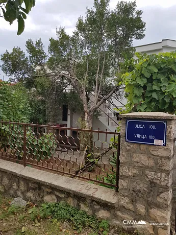 House in Dobra Voda 100m²