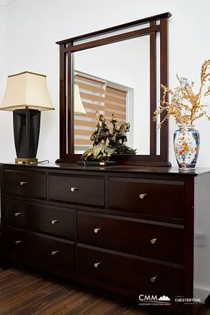 Spacious house in Kumbor with a total area of 335 m²