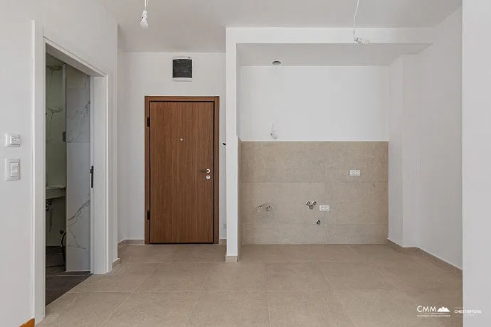 One-bedroom apartment with garage, Bečići