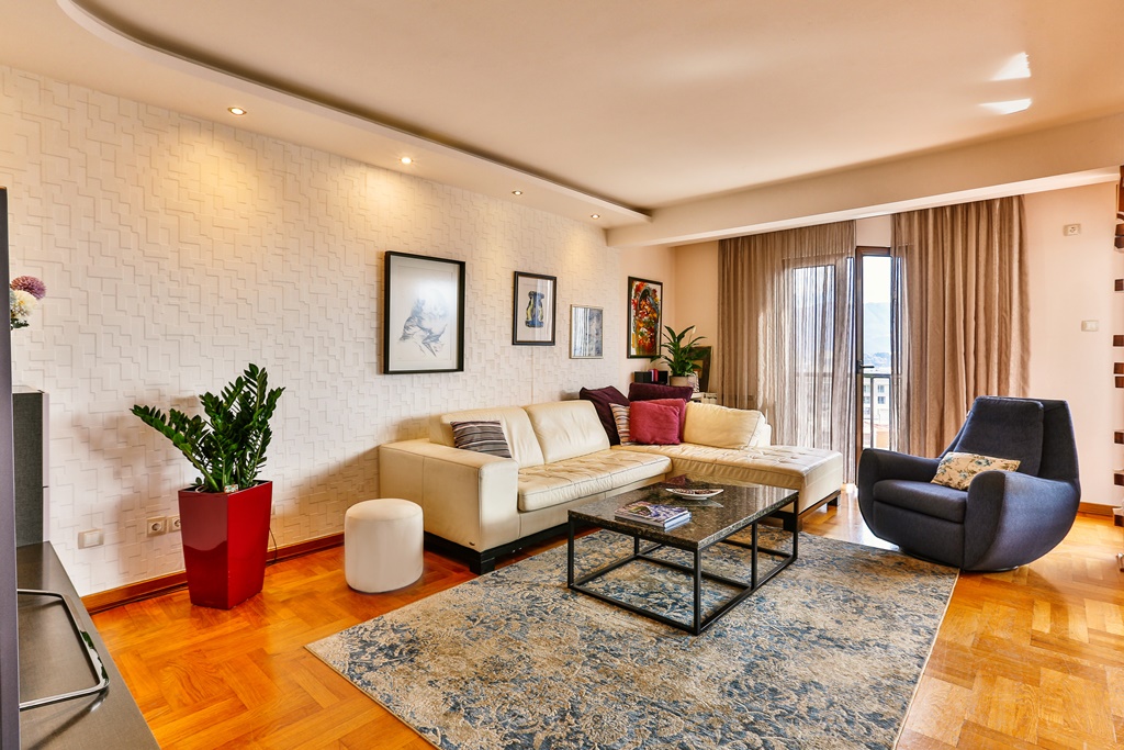 Spacious 3-Bedroom Duplex Apartment in Budva (Dubovica) – 156 m²