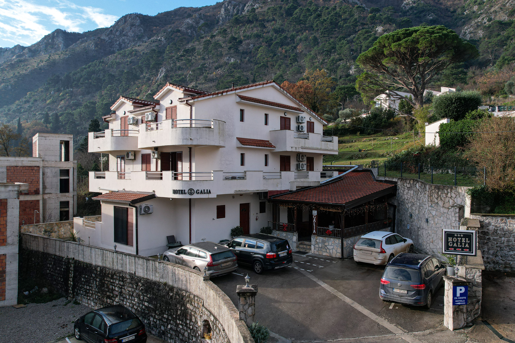 # 6827 Hotel GALIA in Prcan 2.334 mln