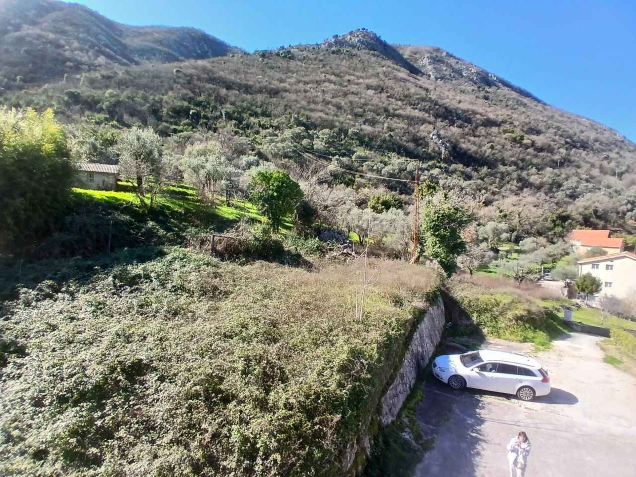 Plot 2,400 m² for Sale in Stoliv, Kotor – Near Hyatt Hotel