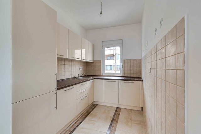 Furnished 1-Bedroom Apartment for Sale in Budva, Lazi – 89m² with Sea View — photo 5