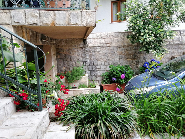 Spacious house in Budva — photo 9