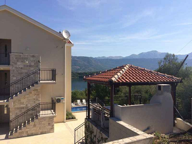 Apartments with wounderful seaview in Bogišići