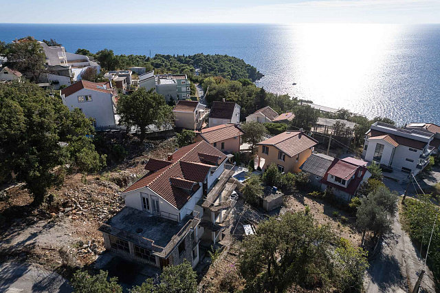 House in Ratac, Bar with a 1,600 m² plot — approx. 350 m² — photo 23