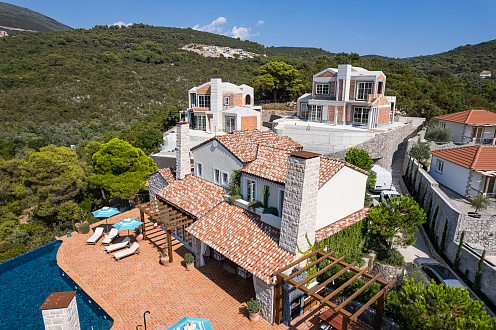 LUXURY VILLA IN LUŠTICA, NEAR MIRIŠTA — A PRIVATE PARADISE IN ONE OF THE ADRIATIC’S MOST EXCLUSIVE LOCATIONS — photo 2