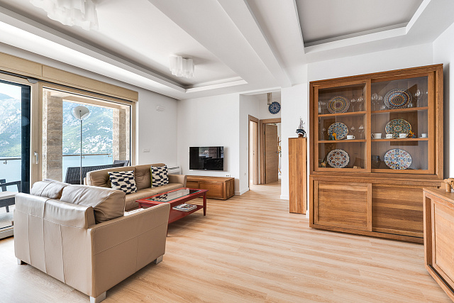 107 m² 3-Bedroom Apartment with Panoramic Sea View in Kostanjica — photo 7