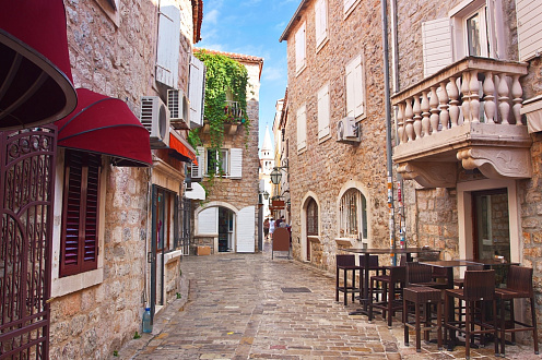 APARTMENT FOR SALE – OLD TOWN BUDVA