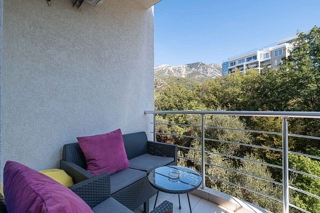 Cozy studio in Becici — photo 12