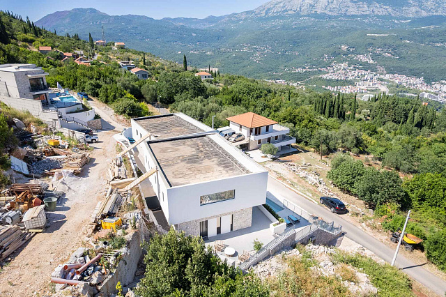  Herceg Novi – Luxury Duplex with Panoramic Bay Views — photo 26