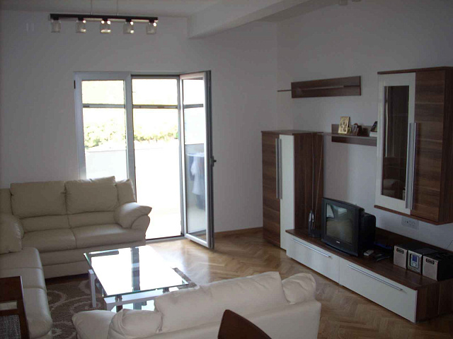 4315 Budva Markovici House 6r 210m2 — photo 1