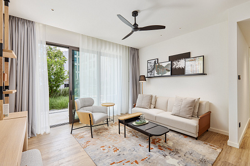 LUXURIOUS TWO BEDROOM APARTMENT, Tivat