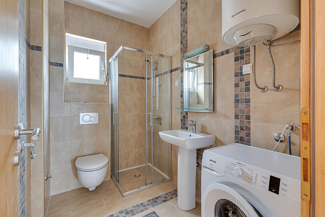 Furnished 1-Bedroom Apartment for Sale in Budva, Lazi – 89m² with Sea View — photo 8