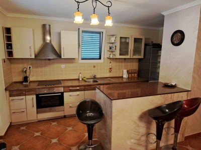 Современная вилла с бассейном — Близикуче, Черногория