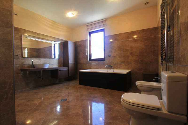 Luxurious villa in Petrovac — photo 24