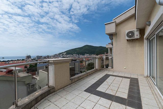 Furnished 1-Bedroom Apartment for Sale in Budva, Lazi – 89m² with Sea View — photo 9